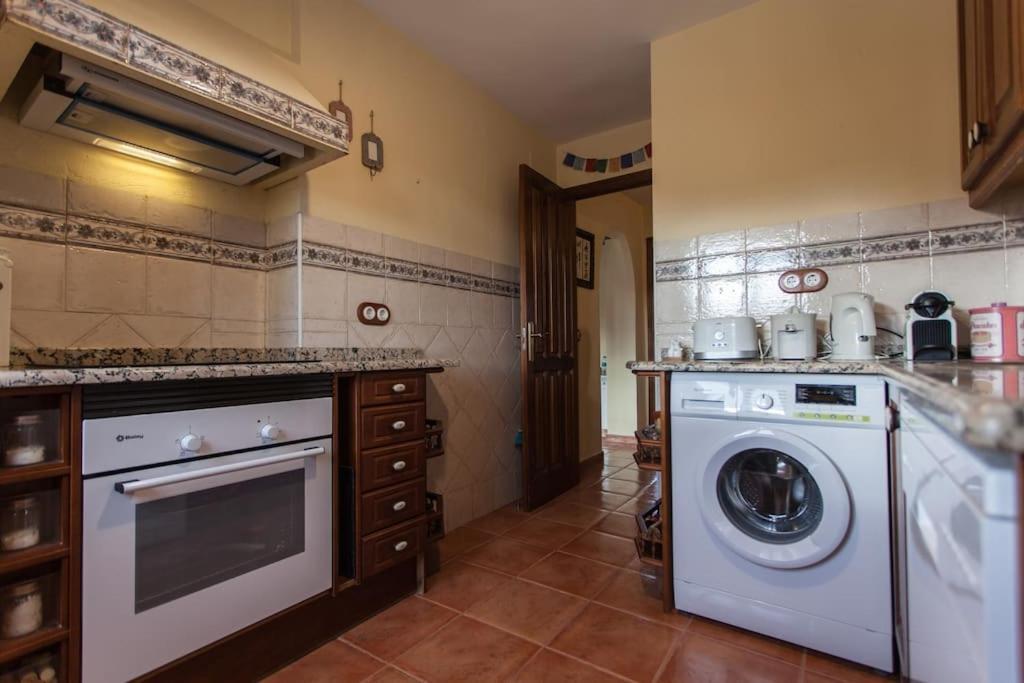 La Casa De La Luz Con Piscina Julio Y Agosto *