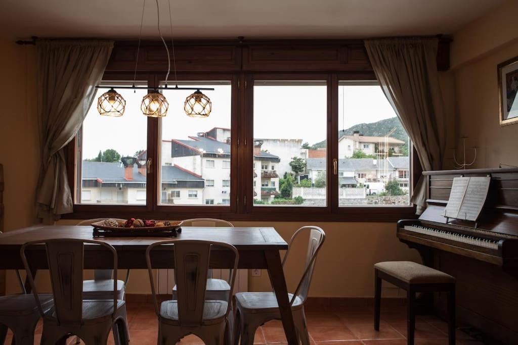 La Casa De La Luz Con Piscina Julio Y Agosto Appartement